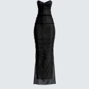 Elegant Black Lace Strapless Dress